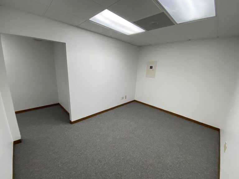 33595 Bainbridge Rd – office