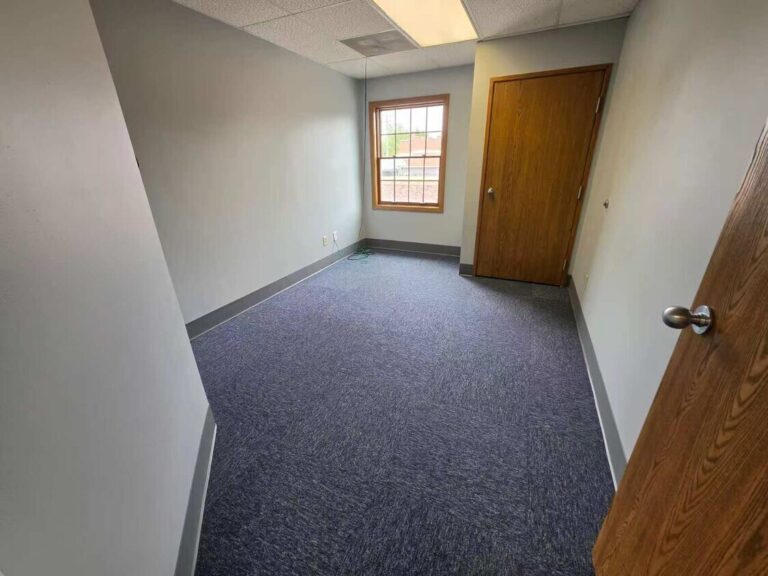33595 Bainbridge Rd, Suite 201 – private office