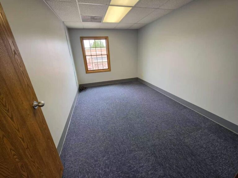 33595 Bainbridge Rd, Suite 201 – private office
