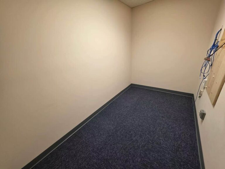 33595 Bainbridge Rd, Suite 202 – interior